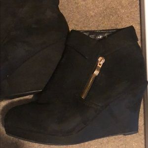 Top Moda size 8 booties